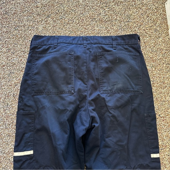 FedEx Delivery Driver Fleece Lined Cargo Pants w/ Reflective Stripe - Size 36 - Picture 7 of 12